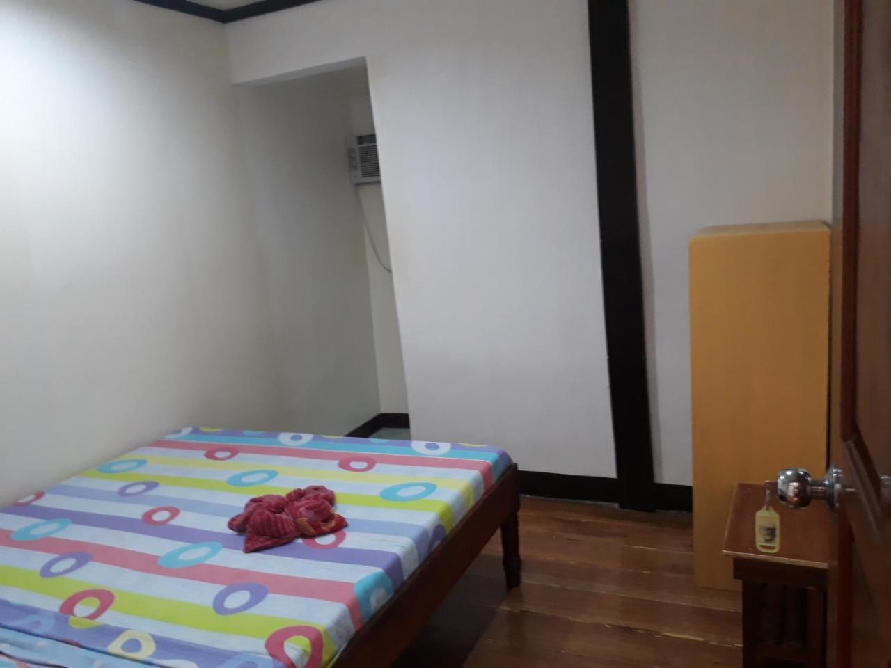Adrian Travellers Inn El Nido Bagian luar foto